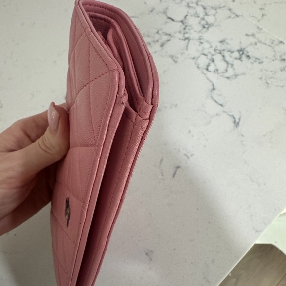 CHANEL Pink Quilted Wallet - Picture 8 of 9